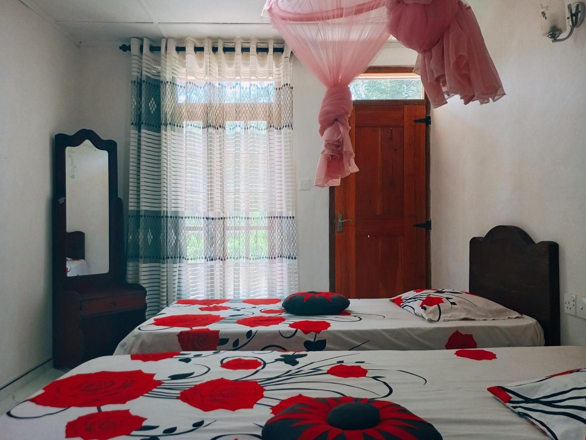 Pleasure Mount Homestay Ella Buitenkant foto
